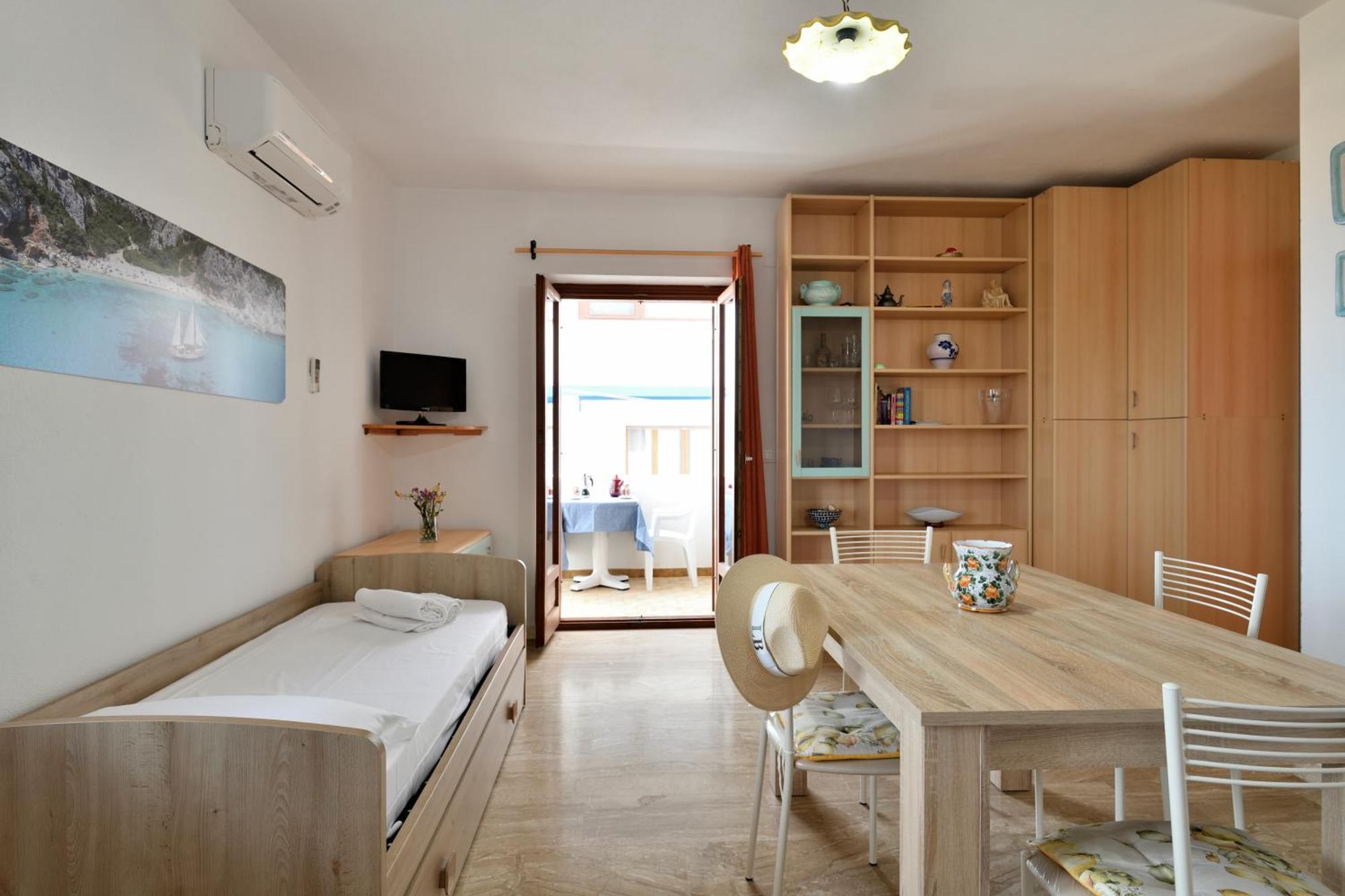 Residence Biriola EcoResort Cala Gonone Habitación foto