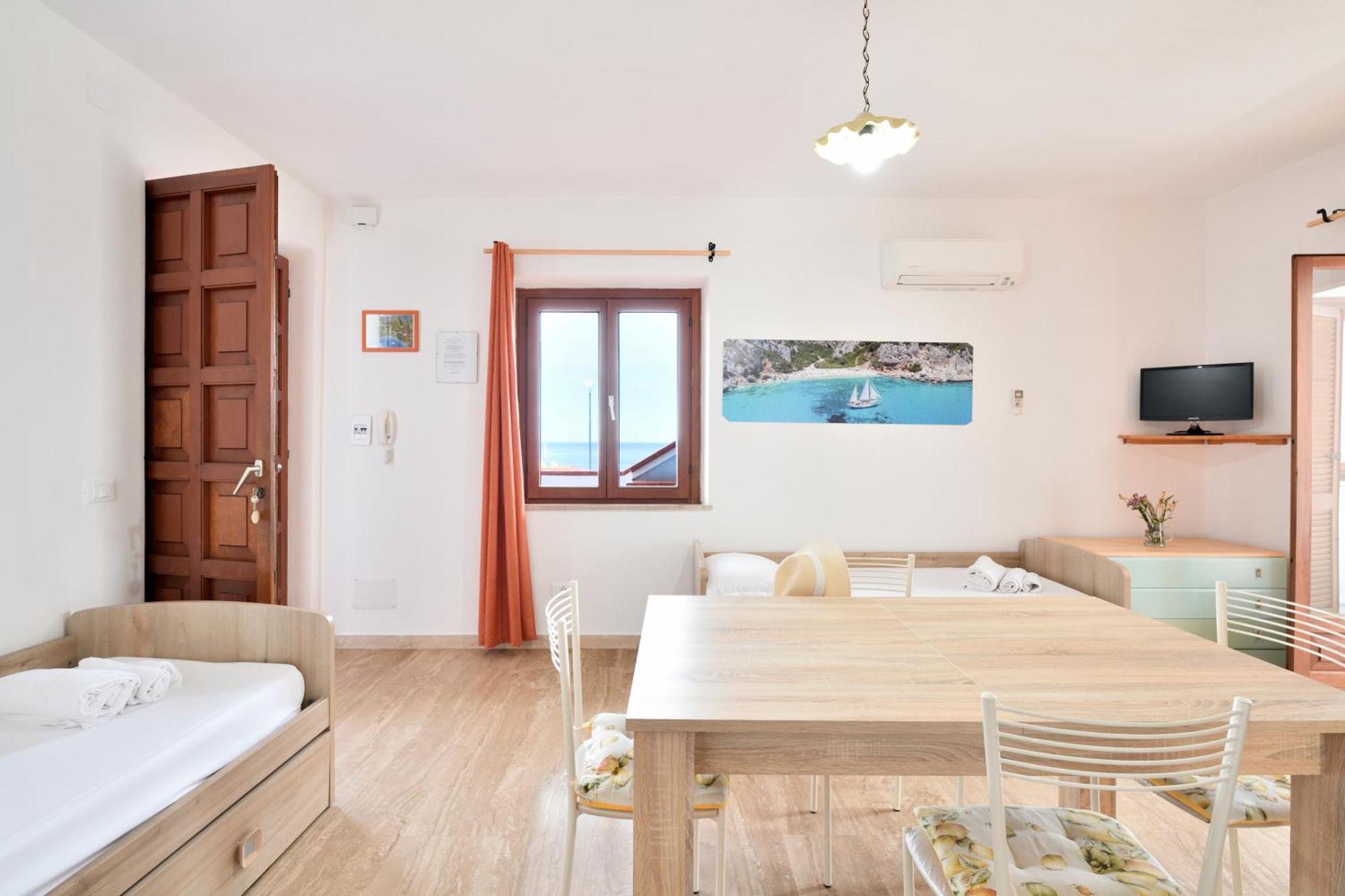 Residence Biriola EcoResort Cala Gonone Habitación foto