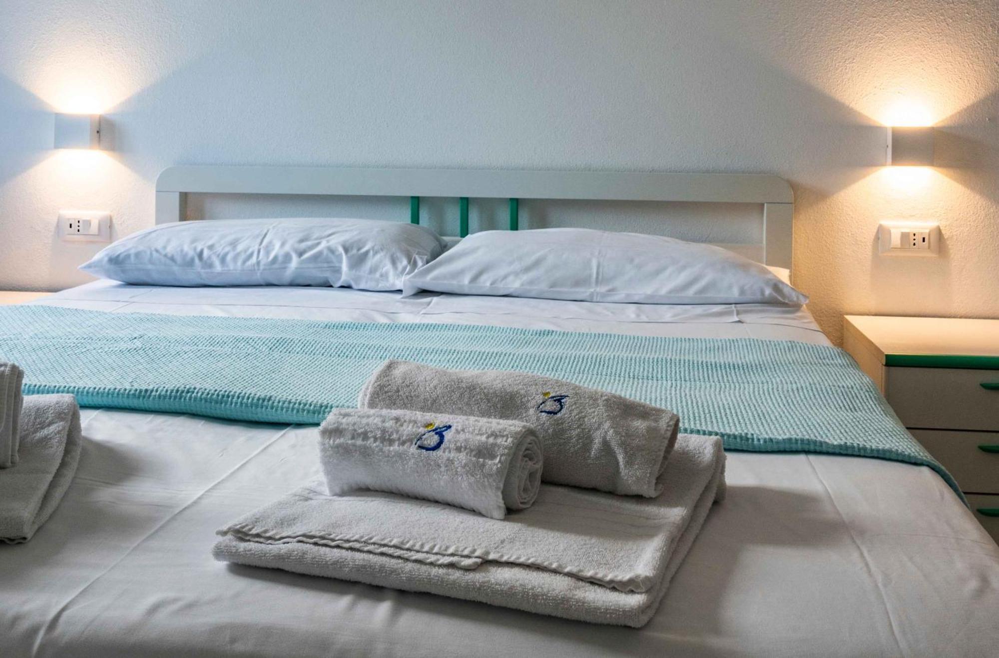 Residence Biriola EcoResort Cala Gonone Habitación foto