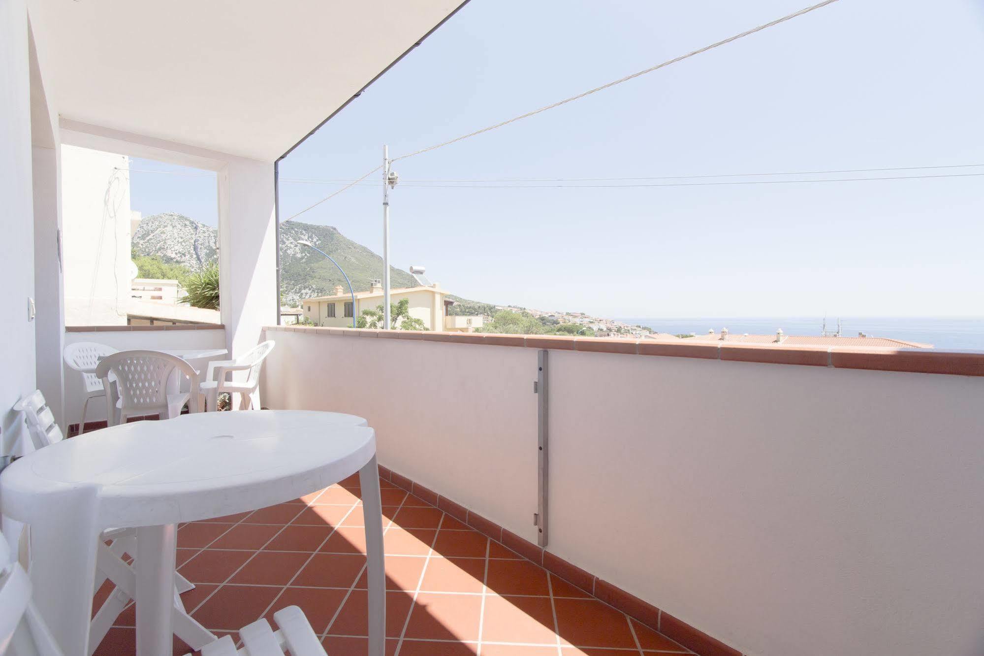 Residence Biriola EcoResort Cala Gonone Exterior foto